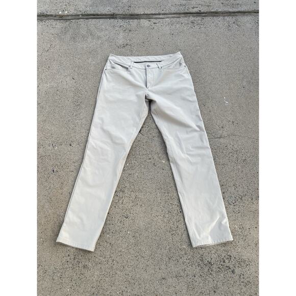 Lululemon ABC 5 Pocket Warpstreme Pants Size Large Khaki - Picture 2 of 10